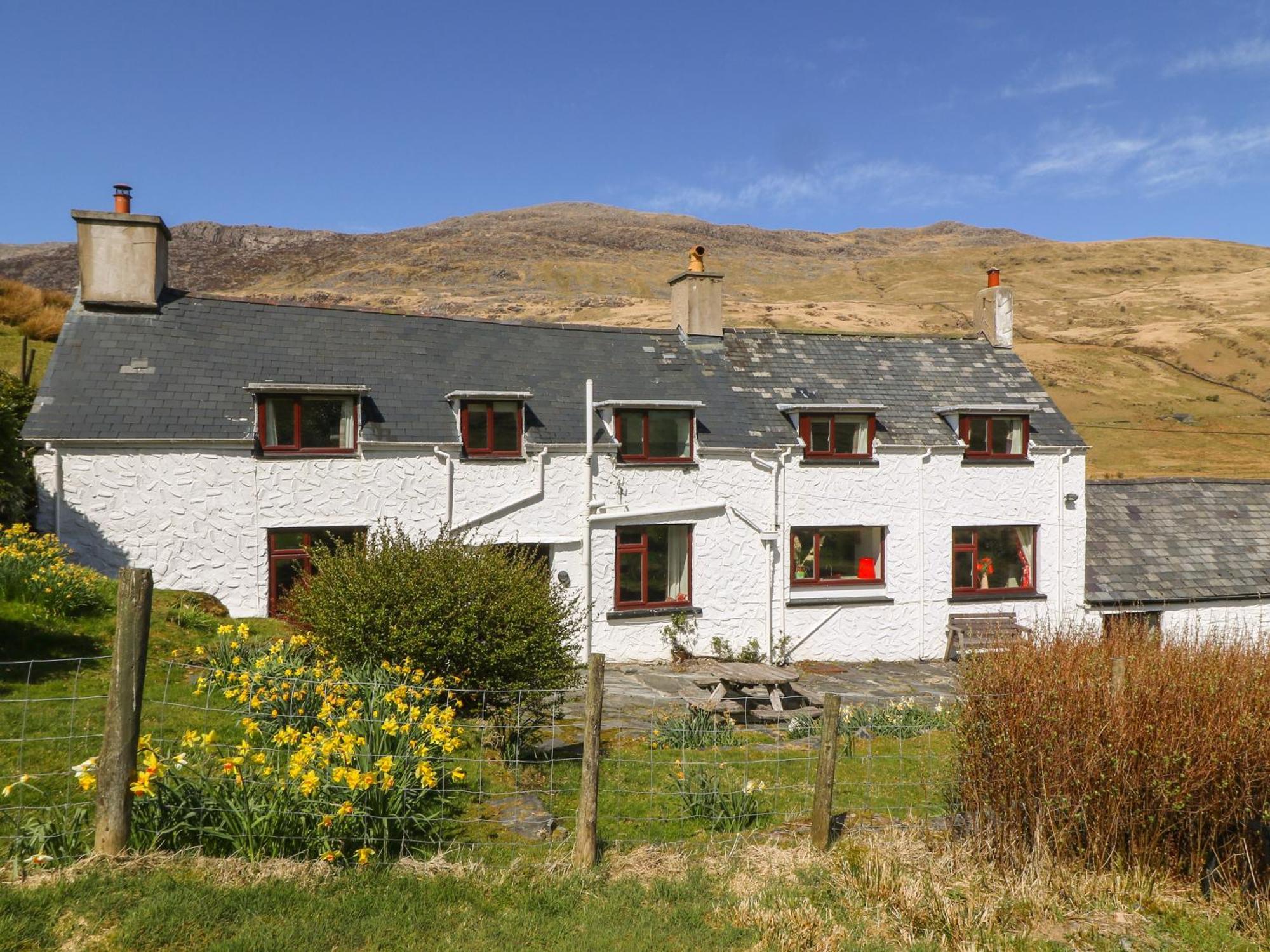 Cwm Villa Бетс-и-код Екстериор снимка